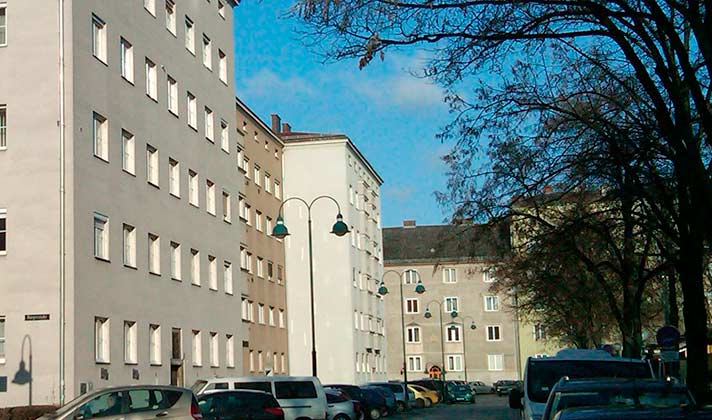 Kantstraße 8