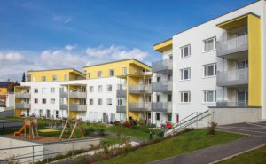 Hauptstr-81c-mit-Spielplatz